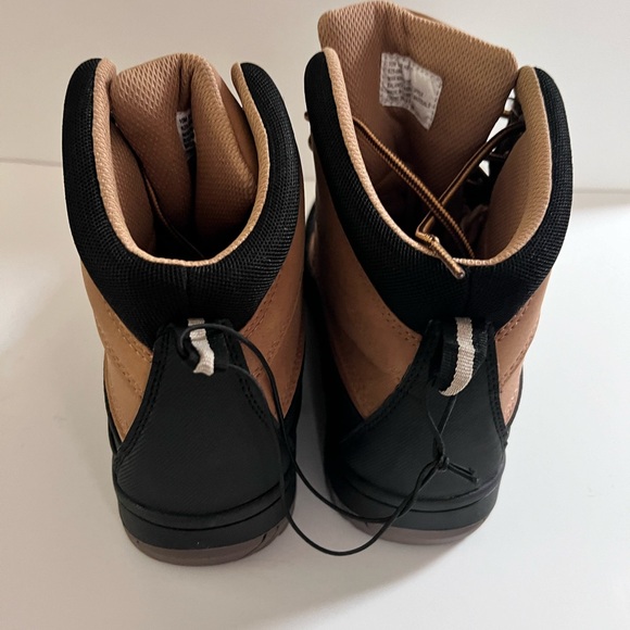 Men’s St John Bay Haley tan boots. seize 10 new with box - Picture 6 of 9